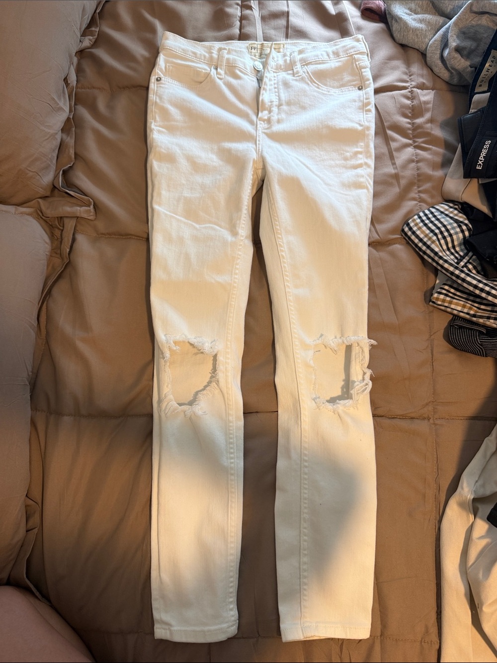 Free People White Distressed Skinny Jeans